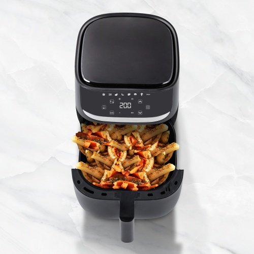 Plný koš jídla k fritování v TESLA AirCook Q55 XL