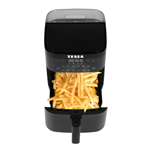 TESLA AirCook & Steam QS550 XL s otevřeným košem a hranolky uvnitř koše