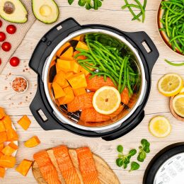 TESLA EliteCook K70 - multifunkční elektrický tlakový hrnec