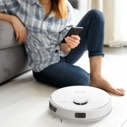 TESLA RoboStar iQ660 - laserový robotický vysavač